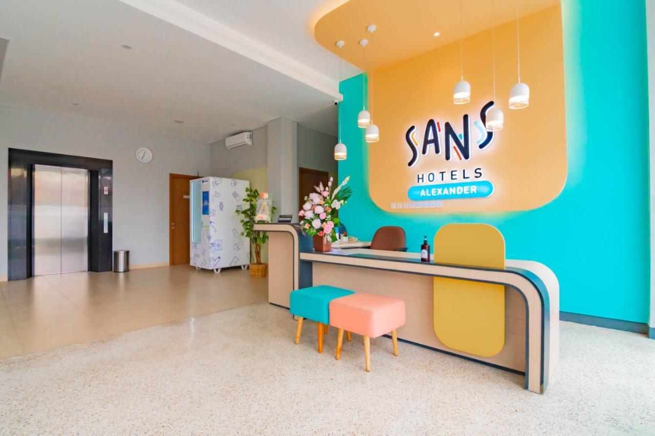 Sans Hotel Alexander בנדונג מראה חיצוני תמונה